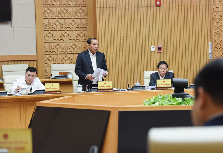 Bộ trưởng Văn hóa Thể thao và du lịch Nguyễn Văn Hùng phát biểu.