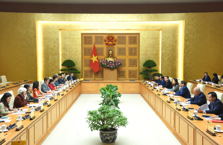 Quang cảnh buổi Thủ tướng Phạm Minh Chính tiếp Điều phối viên thường trú Liên Hợp Quốc và Trưởng đại diện các tổ chức của Liên Hợp Quốc tại Việt Nam.