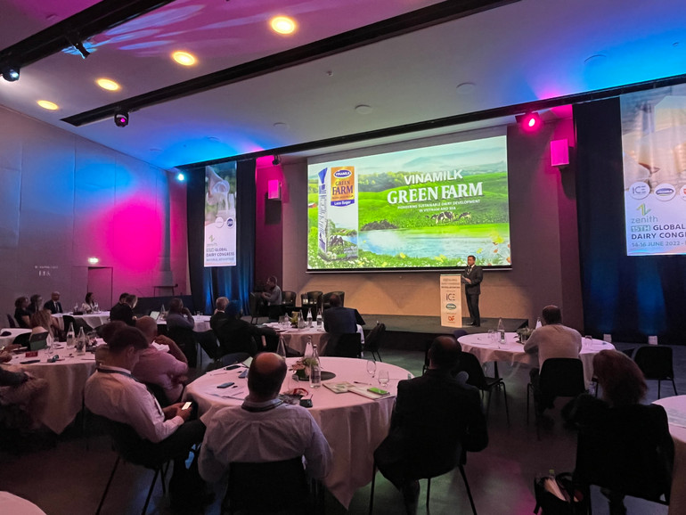 Sữa tươi Vinamilk Green Farm được giới thiệu tại Hội nghị sữa toàn cầu năm 2022 và nhận được nhiều phản hồi tích cực.