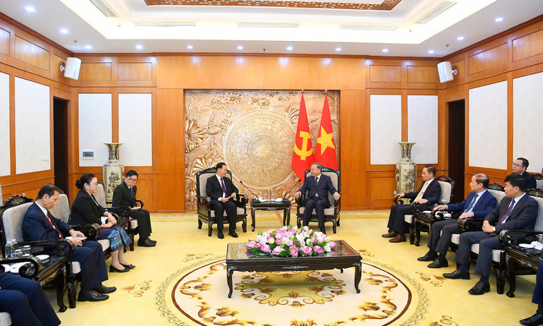 Quang cảnh buổi tiếp.