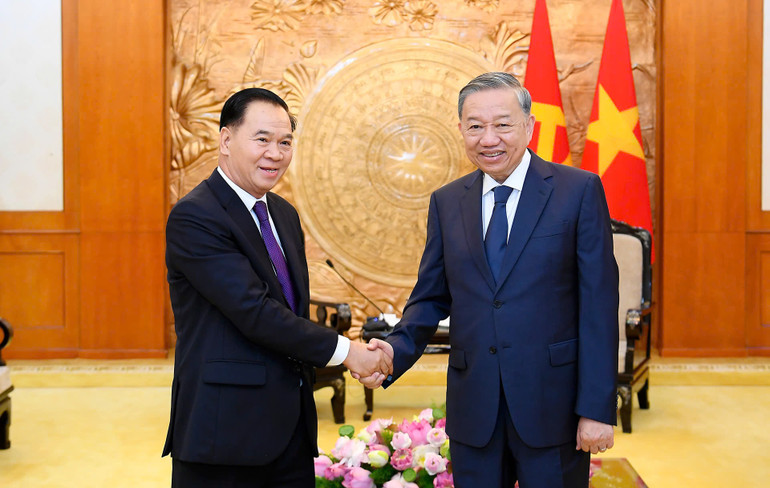 Tổng Bí thư Tô Lâm tiếp đồng chí Thongsalith Mangnomek, Bí thư Trung ương Đảng, Chánh Văn phòng Trung ương Đảng Nhân dân Cách mạng Lào.