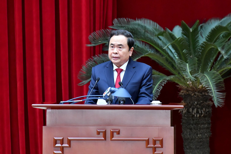 Chủ tịch Quốc hội Trần Thanh Mẫn điều hành phiên bế mạc hội nghị.