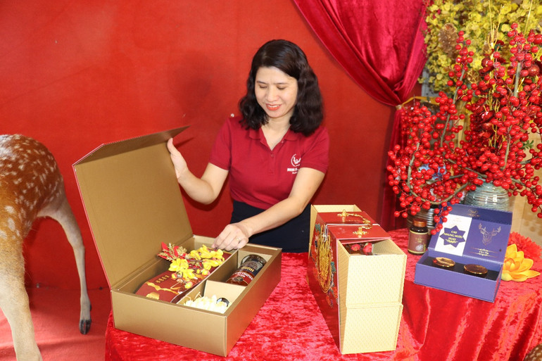 Các sản phẩm được chế biến từ nhung hươu phong phú về mẫu mã, chủng loại.