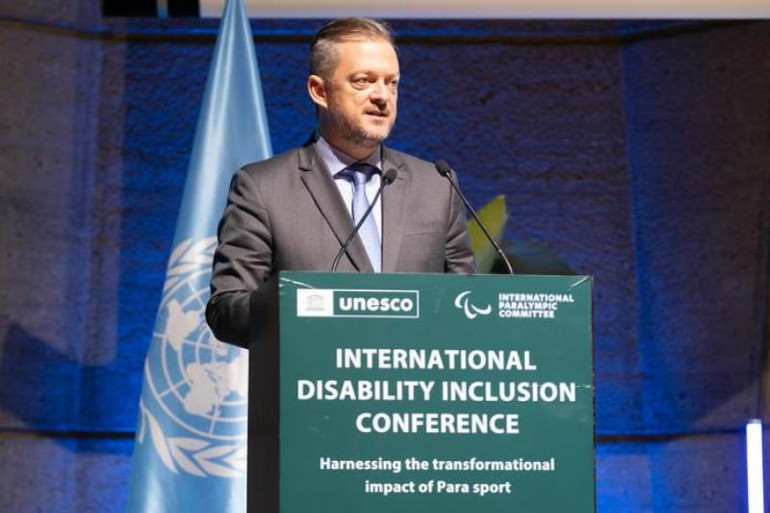 Ông Andrew Parsons, Giám đốc Ủy ban Paralympic Quốc tế (IPC), nhấn mạnh Thế vận hội Paralympic 2024 sẽ góp phần thay đổi nhận thức của cộng đồng về người khuyết tật. Ông Andrew Parsons, Giám đốc Ủy ban Paralympic Quốc tế (IPC), nhấn mạnh Thế vận hội Paralympic 2024 sẽ góp phần thay đổi nhận thức của cộng đồng về người khuyết tật.