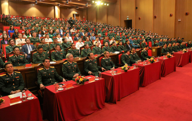 Toàn cảnh buổi lễ khai giảng.