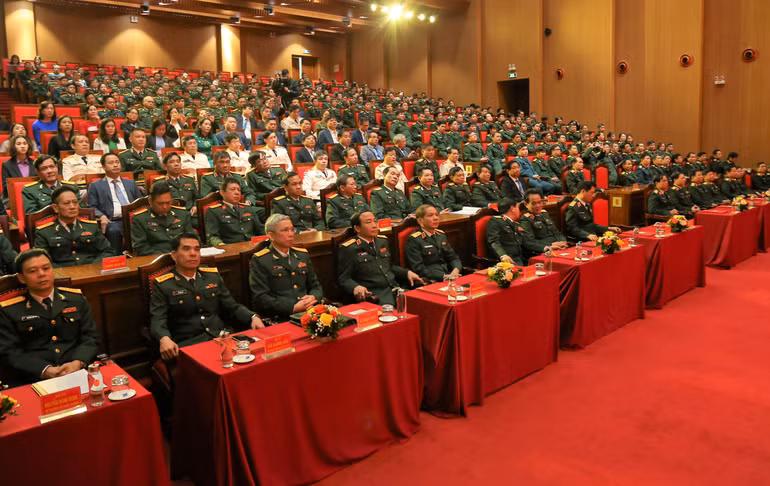 Toàn cảnh buổi lễ khai giảng.