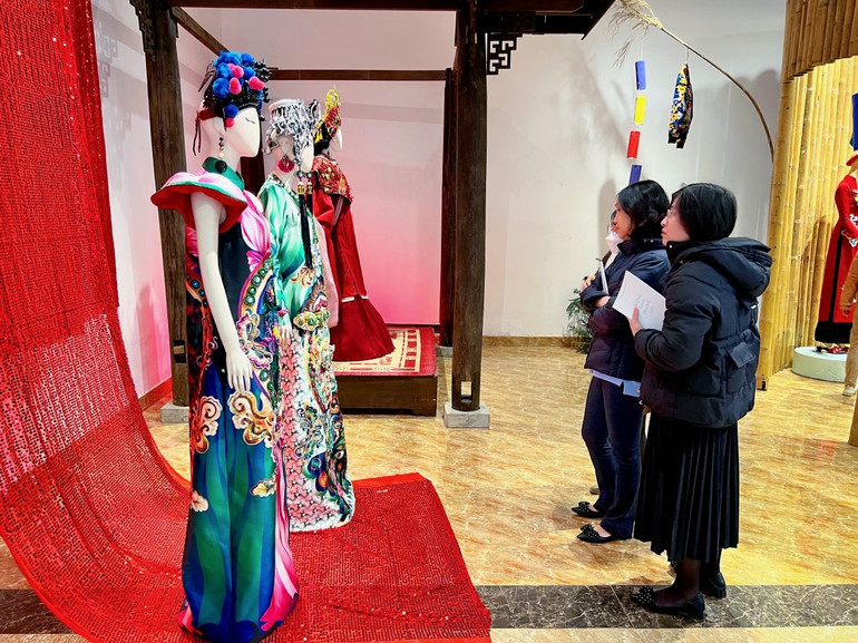 Các thiết kế mang đậm bản sắc Việt. Các thiết kế mang đậm bản sắc Việt.