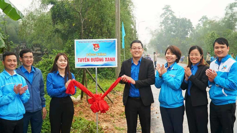 Phát động Tết trồng cây “Đời đời nhớ ơn Bác Hồ” Xuân Quý Mão năm 2023.