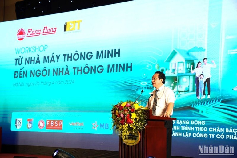 Lãnh đạo Công ty CP Bóng đèn Phích nước Rạng Đông chia sẻ về quá trình chuyển đổi số của đơn vị.