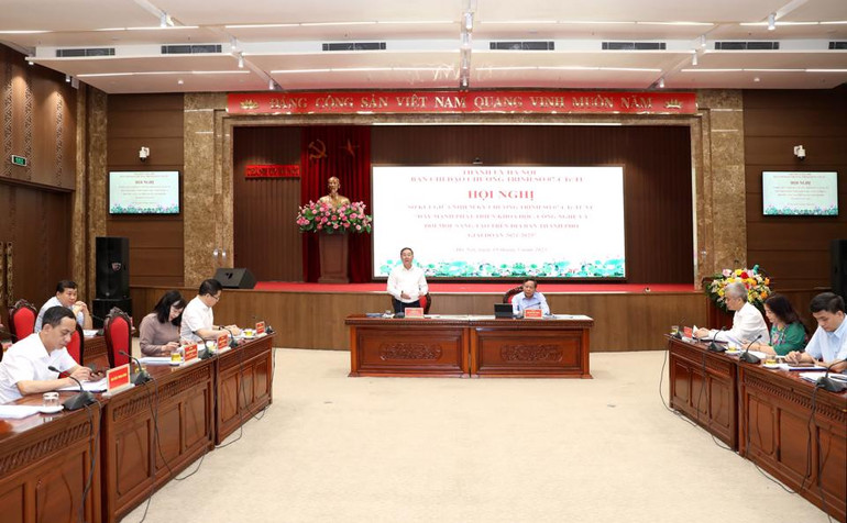 Quang cảnh hội nghị.