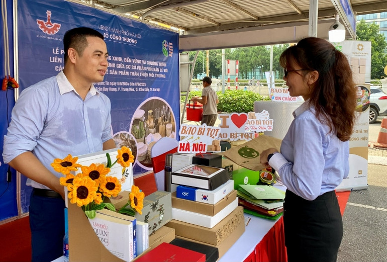 Các sản phẩm bao bì đóng gói chuyển hướng sang loại phân hủy sinh học, bảo vệ môi trường.