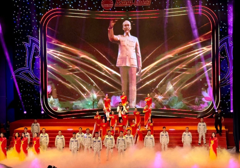 Toàn cảnh buổi lễ. Toàn cảnh buổi lễ.