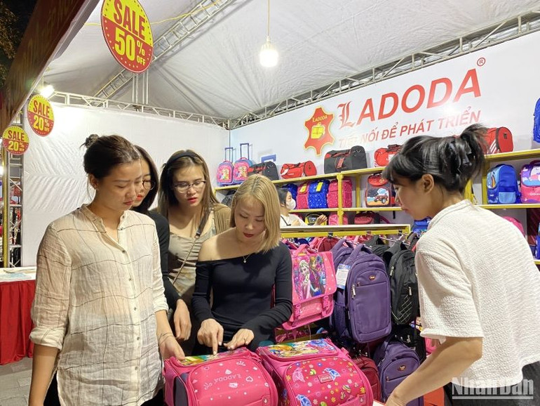 Ban tổ chức đã lựa chọn các doanh nghiệp có uy tín tham gia chương trình.