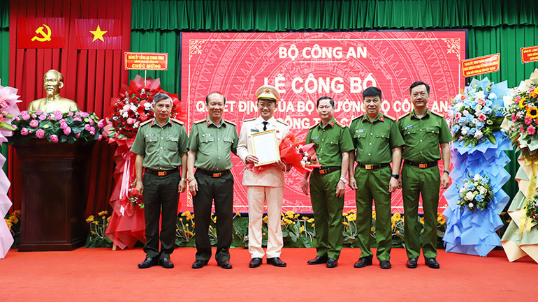 Ban Giám đốc Công an Sóc Trăng được kiện toàn.