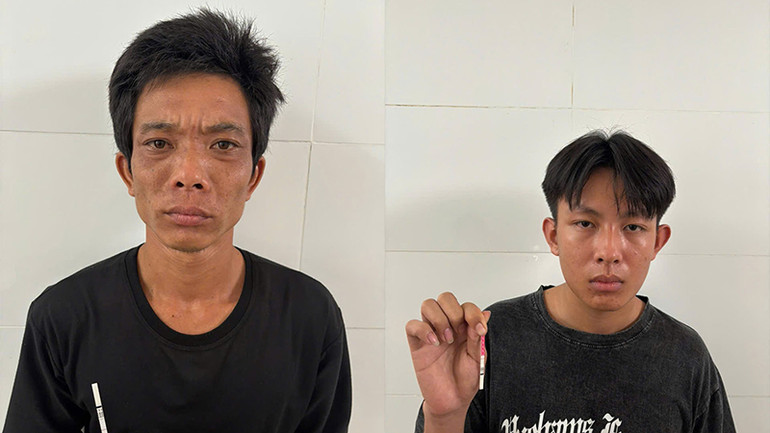 Đối tượng Trần Văn Phước và Phan Gia Quy (Từ trái sáng phải)