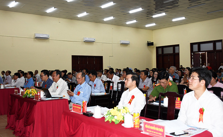 Các nhà khoa học, nghiên cứu tham gia Hội thảo.
