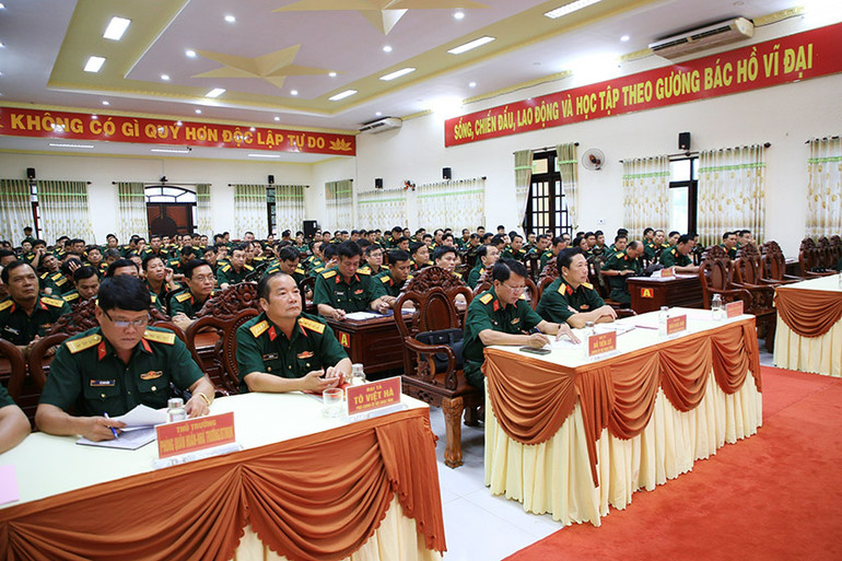Quang cảnh buổi đối thoại.