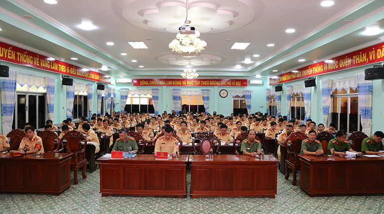 Quang cảnh lớp tập huấn.