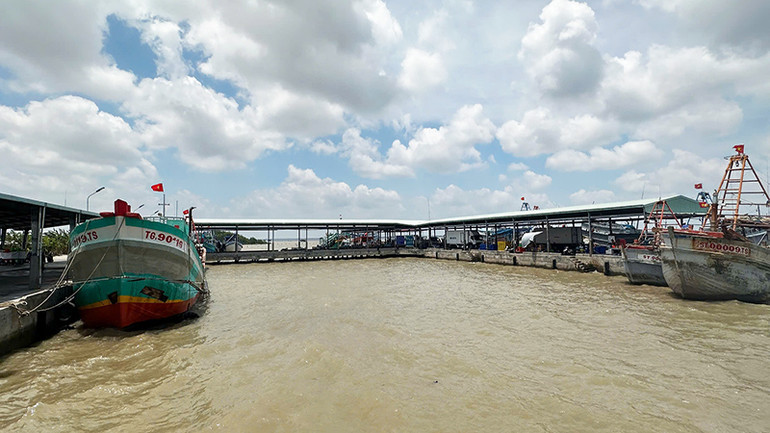 Sóc Trăng đang tìm nhà đầu tư xây dựng hạ tầng cầu cảng và khu lấn biển.