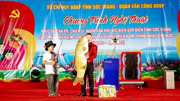 Một tiết mục văn nghệ của chương trình.