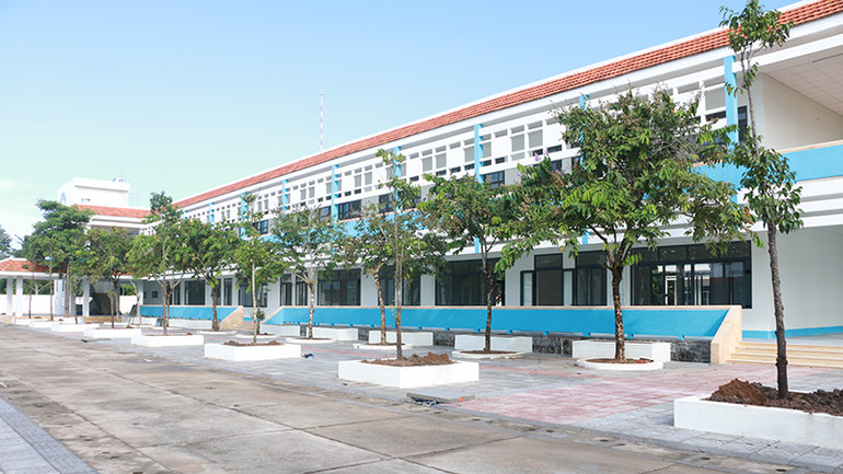 Cơ sở vật chất được bàn giao để thành lập Phân hiệu Đại học Cần Thơ tại Sóc Trăng.