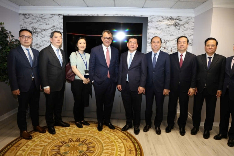 Tại cuộc làm việc với Tập đoàn Google.