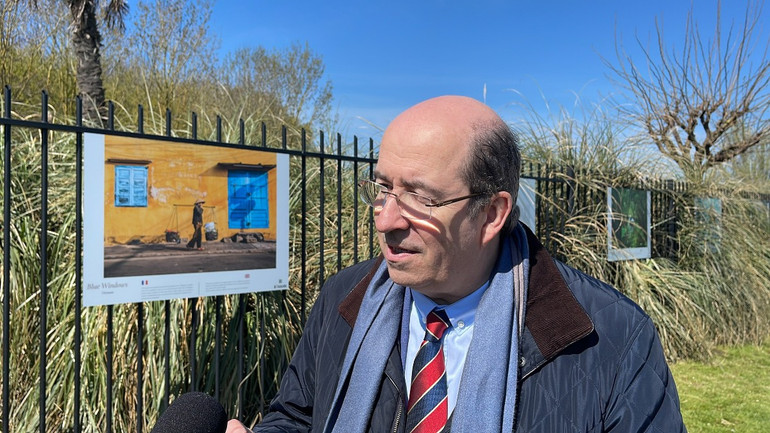 Thị trưởng thành phố Honfleur, ông Michel Lamarre, mong muốn sự kiện góp phần tăng cường quan hệ hữu nghị-hợp tác giữa hai nước và hai địa phương. Thị trưởng thành phố Honfleur, ông Michel Lamarre, mong muốn sự kiện góp phần tăng cường quan hệ hữu nghị-hợp tác giữa hai nước và hai địa phương.