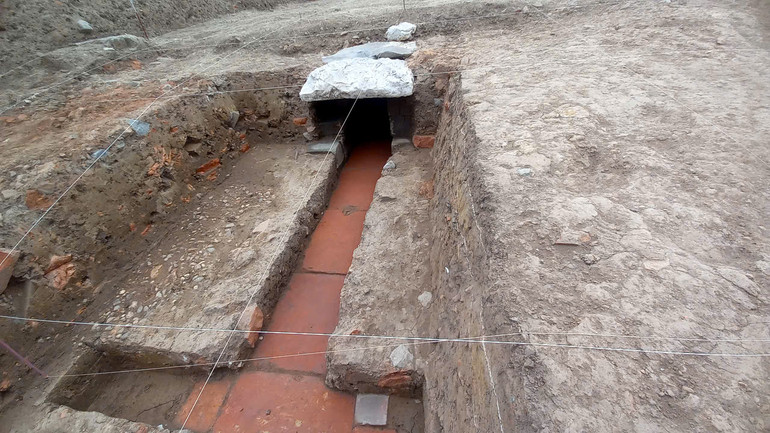 Đường thoát nước vẫn chắc chắn qua nhiều thế kỷ.