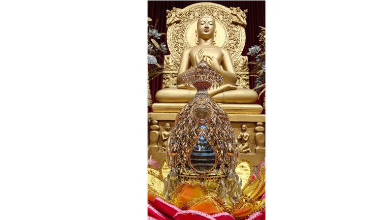 Hình ảnh xá lợi Phật được cung rước về Việt Nam. (Ảnh: Đại sứ quán Ấn Độ tại Việt Nam)