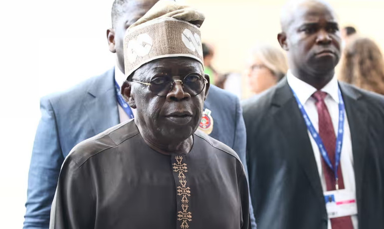 Tổng thống Nigeria Bola Ahmed Tinubu đã ra lệnh điều tra toàn diện về vụ việc. (Ảnh: Anadolu/Getty Images)