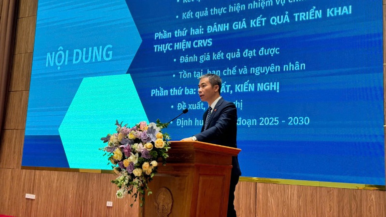 Ông Nhâm Ngọc Hiển, Phó Cục trưởng Cục Hộ tịch, quốc tịch, chứng thực, Bộ Tư pháp. (Ảnh: TRUNG HƯNG)