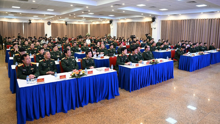 Các đại biểu tham dự lễ trao giải cuộc thi năm 2023 và phát động cuộc thi năm 2024.(Ảnh: TRUNG HƯNG)