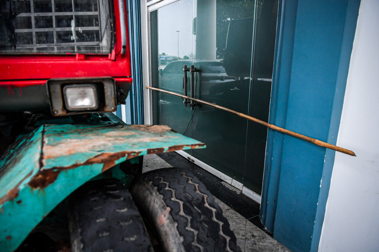 [Live] Bão số 3 di chuyển về phía Tây Bắc Bộ và suy yếu thành áp thấp nhiệt đới ảnh 25