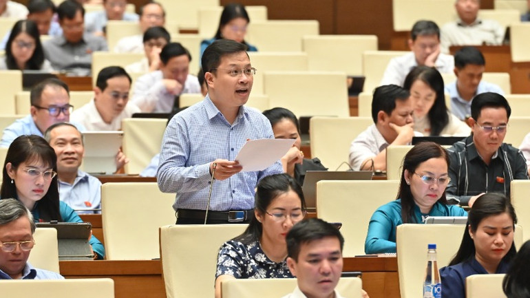 Đại biểu Nguyễn Danh Tú (Kiên Giang). (Ảnh: BÙI GIANG)