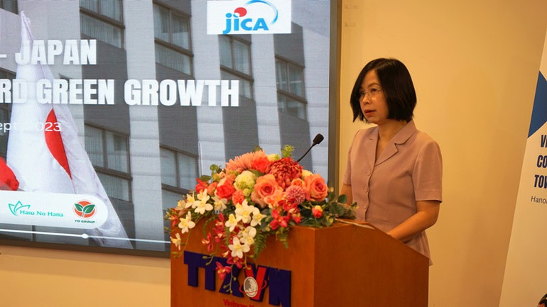 Tổng Giám đốc Thông tấn xã Việt Nam Vũ Việt Trang phát biểu tại hội thảo. (Ảnh: TRUNG HƯNG)