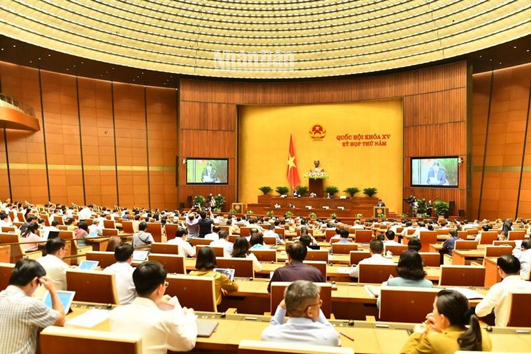 Quang cảnh phiên họp chiều 23/5. (Ảnh: ĐĂNG KHOA)