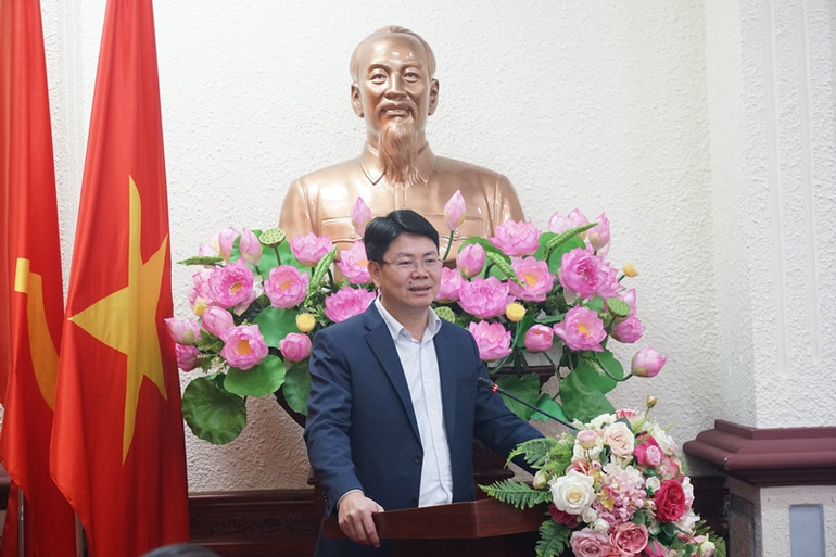 Thứ trưởng Tư pháp Nguyễn Thanh Tịnh phát biểu tại tọa đàm. (Ảnh: TRUNG HƯNG)