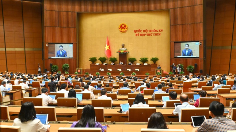 Quang cảnh phiên họp. (Ảnh: BÙI GIANG)