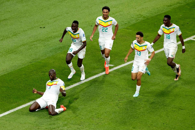 Senegal là đội bóng châu Phi đầu tiên giành quyền vào vòng loại trực tiếp ở World Cup năm nay. (Ảnh: Reuters)