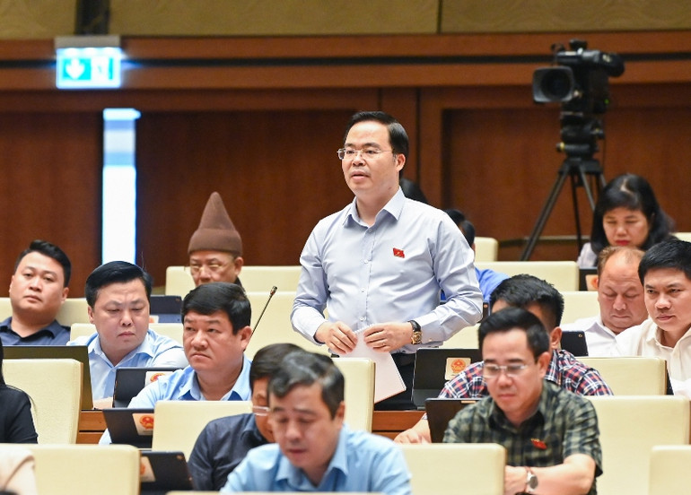 Đại biểu Trần Văn Khải - Đoàn đại biểu Quốc hội tỉnh Hà Nam. (Ảnh: DUY LINH)