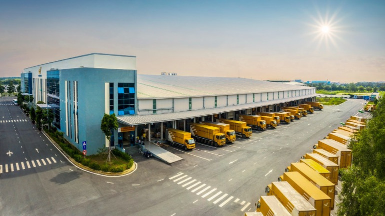 Chuyển đổi xanh là yêu cầu cấp thiết để góp phần đạt mục tiêu tại COP26. Chuyển đổi xanh là yêu cầu cấp thiết để góp phần đạt mục tiêu tại COP26.