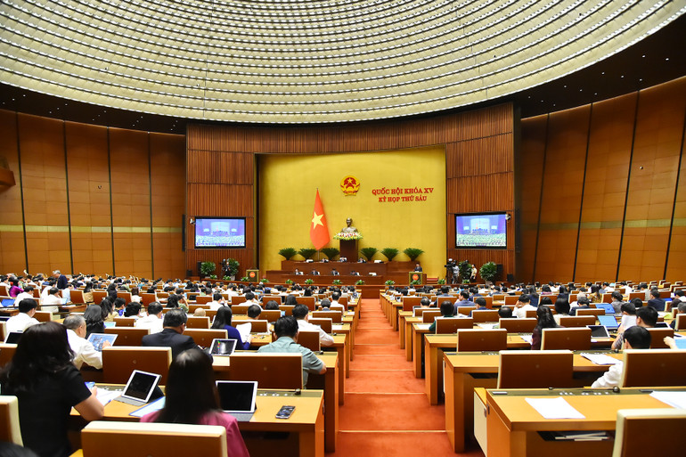 Quang cảnh phiên họp của Quốc hội chiều 23/10. (Ảnh: THỦY NGUYÊN)