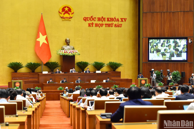 Quang cảnh phiên họp của Quốc hội chiều 23/10. (Ảnh: THỦY NGUYÊN)