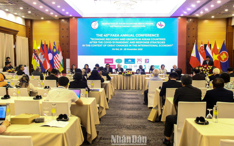 Toàn cảnh phiên khai mạc hội nghị. (Ảnh: TRUNG HƯNG) Toàn cảnh phiên khai mạc hội nghị. (Ảnh: TRUNG HƯNG)