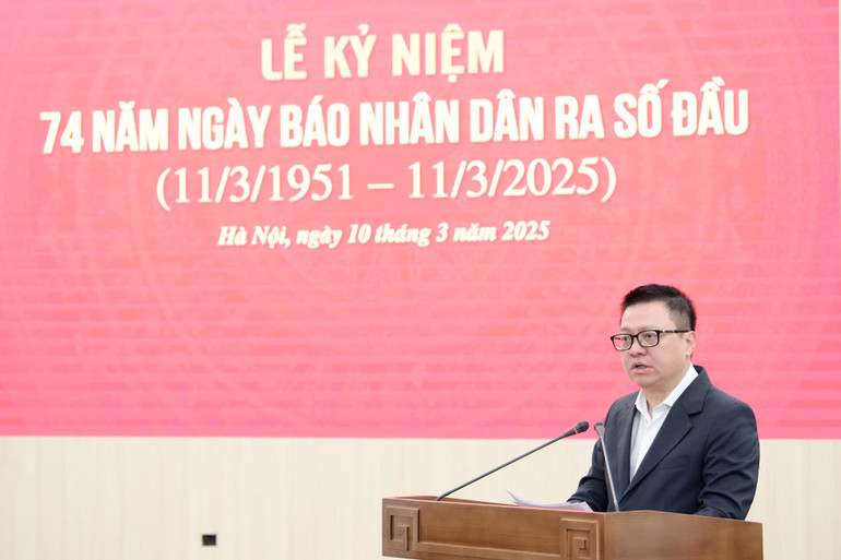 Tổng Biên tập Lê Quốc Minh phát biểu tại Lễ kỷ niệm. (Ảnh: THẾ ĐẠI)