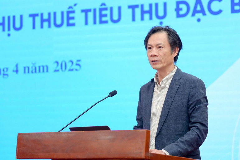 Tiến sĩ Lê Duy Bình, Giám đốc Economica Việt Nam.