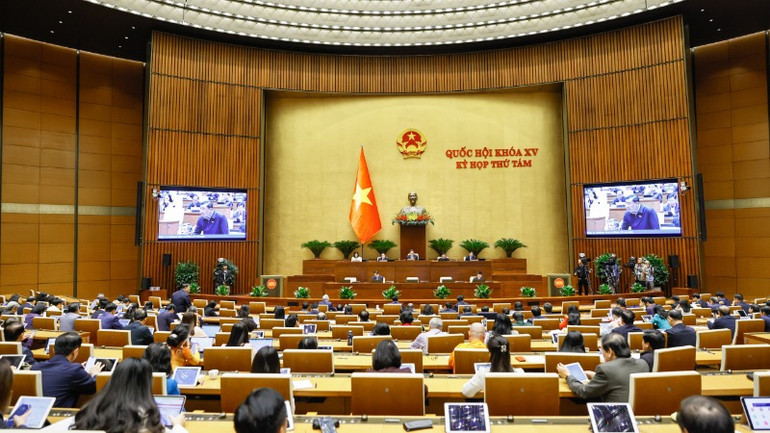 Quang cảnh phiên thảo luận của Quốc hội sáng 28/11. (Ảnh: DUY LINH)