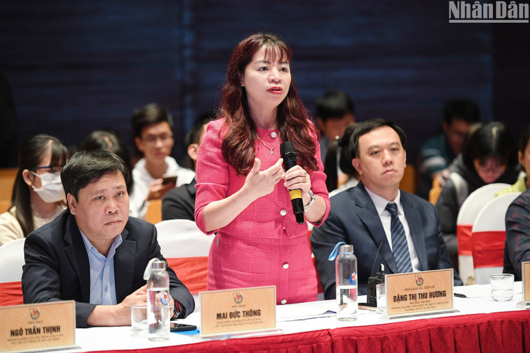 Phó Giáo sư, Tiến sĩ Đặng Thị Thu Hương, Phó Hiệu trưởng Trường Đại học Khoa học Xã hội và Nhân văn, Đại học Quốc gia Hà Nội. (Ảnh: THÀNH ĐẠT)