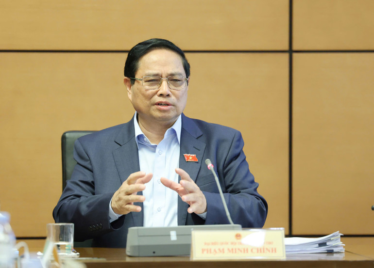 Thủ tướng Chính phủ Phạm Minh Chính phát biểu tại phiên thảo luận tổ của Quốc hội, sáng 23/11. (Ảnh: DUY LINH)