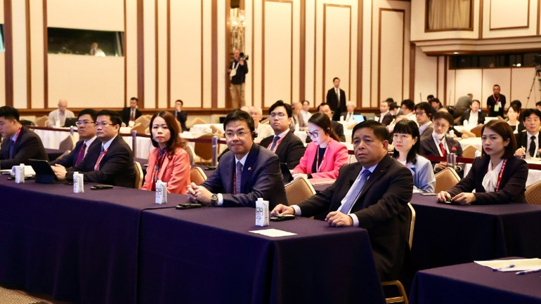 Phó Thủ tướng Nguyễn Chí Dũng dự Hội nghị Tương lai châu Á lần thứ 30. (Ảnh: Cổng thông tin điện tử Chính phủ)